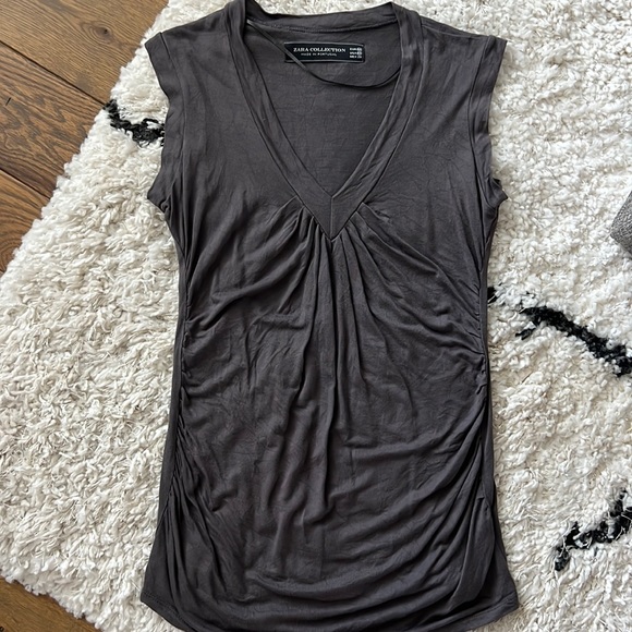 Zara Tank - Picture 1 of 7